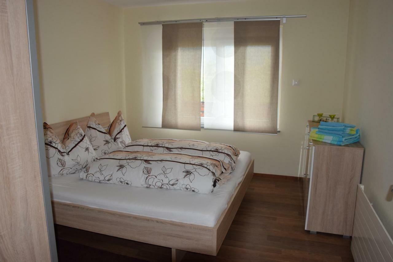 Appartement Stichauner Tschoran ภายนอก รูปภาพ